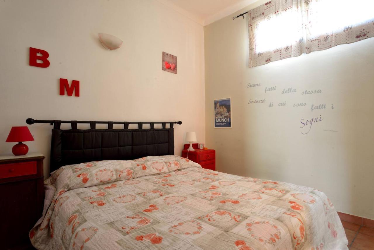 Вилла Casa Con Grande Terrazza, Ac, Wifi, Posto Auto E Vicino Al Mare Империя Экстерьер фото